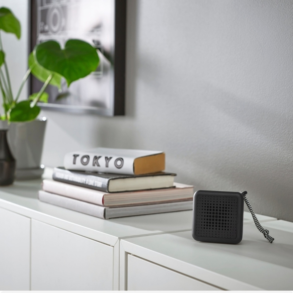 Portable Bluetooth speaker - Picture 4 of 4